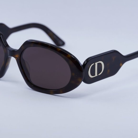 🕶️ New Dior DIORBOBBYR2U 20F0 Sunglasses - Dark Havana Frame, Brown Frame - Picture 8 of 10